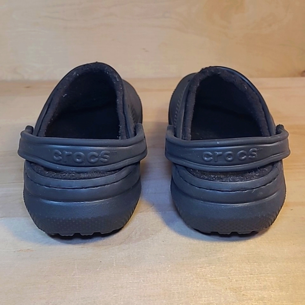 Crocs Fur Lined Black Unisex Adult Clogs - Picture 7 of 10